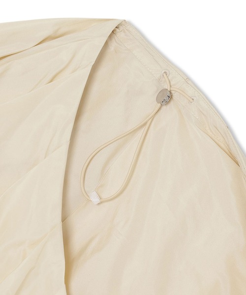 THINGS THAT MATTER（シングス ザット マター）の「OVERALLS with TAFFETA CAPE / オーバーオールウィズタフタケープ（サロペット/オーバーオール・レディース・アイボリー/ブラック/ブラック×ホワイト・FREE）」の14枚目の写真