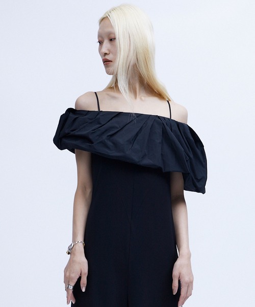 THINGS THAT MATTER（シングス ザット マター）の「OVERALLS with TAFFETA CAPE / オーバーオールウィズタフタケープ（サロペット/オーバーオール・レディース・アイボリー/ブラック/ブラック×ホワイト・FREE）」の15枚目の写真