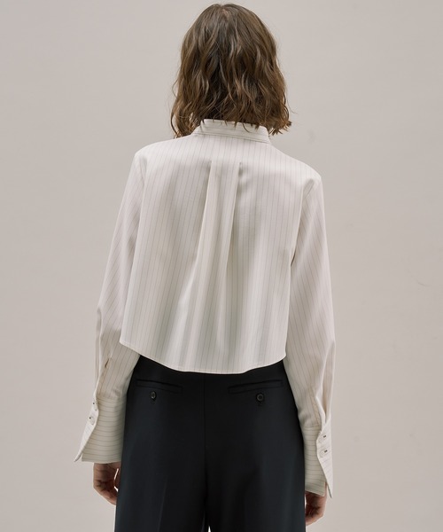 PUBLIC TOKYO（パブリックトウキョウ）の「【完売間近】クラスバンドカラーシャツ（シャツ/ブラウス・レディース・ダークグレー/ブルー/ホワイト/ライトブルー/ベージュ×ブラック・FREE）」の14枚目の写真