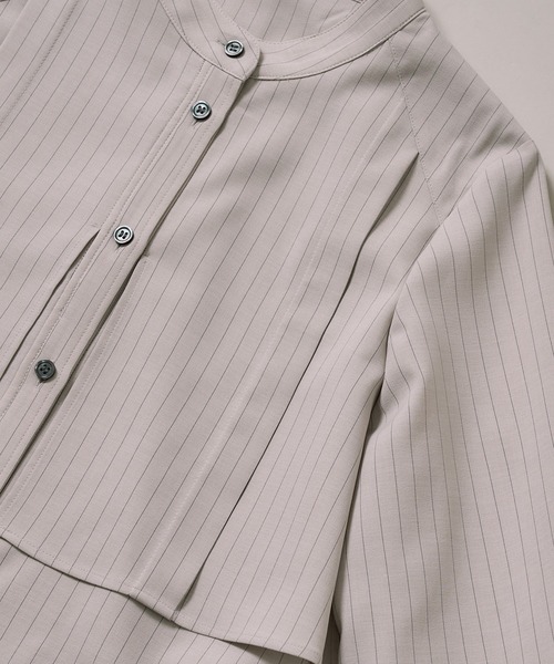 PUBLIC TOKYO（パブリックトウキョウ）の「【完売間近】クラスバンドカラーシャツ（シャツ/ブラウス・レディース・ダークグレー/ブルー/ホワイト/ライトブルー/ベージュ×ブラック・FREE）」の15枚目の写真