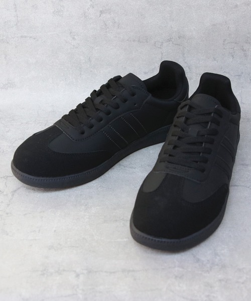 ８(eight)（エイト）の「2本ライン レトロスニーカー（スニーカー・メンズ・ホワイト×ブラック/ブラック/ブラック×ホワイト・25.0cm/25.5cm/26.0cm/26.5cm/27.0cm/28.0cm）」の9枚目の写真