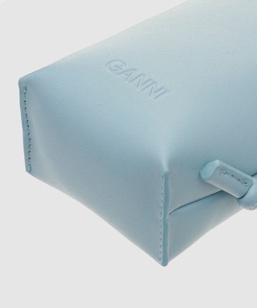 GANNI（ガニー）の「Ganni Bou Crossbody（ショルダーバッグ・レディース・ブルー系その他・ONE SIZE）」の4枚目の写真