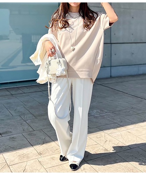 Emma Taylor(エマテイラー)の「【二の腕をしっかりカバー】ライトダンボールコクーンフォルムプルオーバー(Tシャツ/カットソー・レディース・ライトベージュ/ブラック/ホワイト/チャコールグレー・FREE)」の18枚目の写真