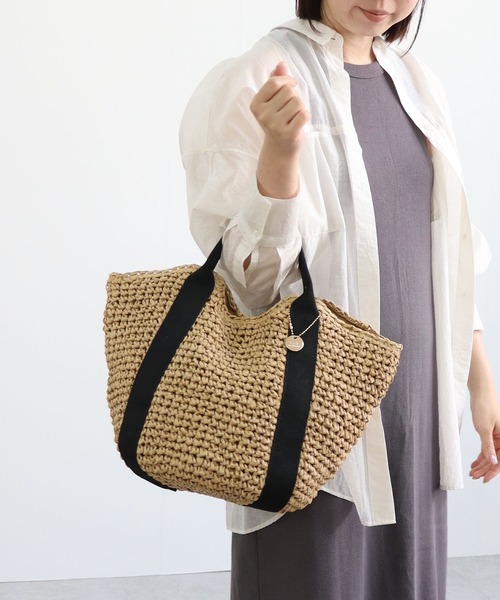 T・S・L（ティーエスエル）の「ハンドルテープペーパートートバッグ（かごバッグ・レディース・ブラック/グレイッシュベージュ/グレー・FREE）」の5枚目の写真