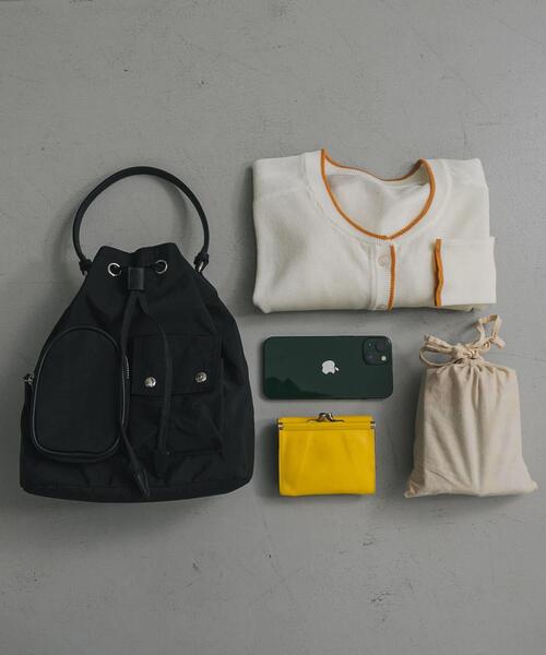 SENSE OF PLACE by URBAN RESEARCH(センスオブプレイスバイアーバンリサーチ)の「撥水2WAYマルチポケットナイロンバッグ(ショルダーバッグ・レディース・カーキ/ブラック/ベージュ・ONE)」の20枚目の写真