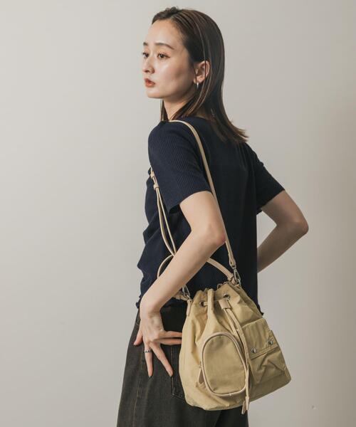 SENSE OF PLACE by URBAN RESEARCH(センスオブプレイスバイアーバンリサーチ)の「撥水2WAYマルチポケットナイロンバッグ(ショルダーバッグ・レディース・カーキ/ブラック/ベージュ・ONE)」の13枚目の写真