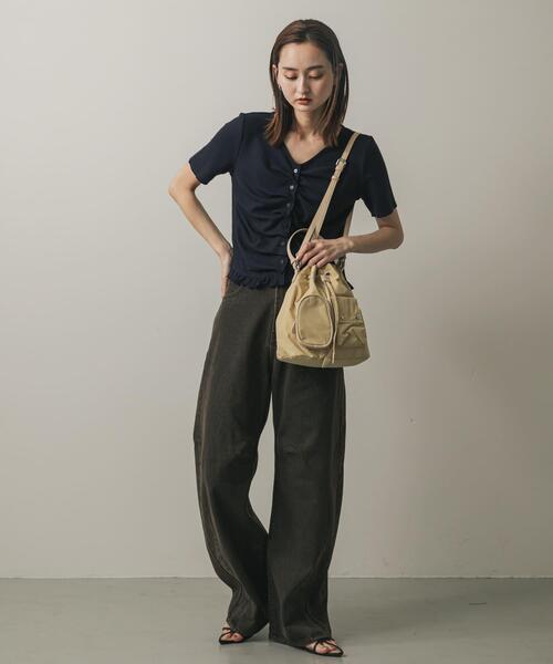 SENSE OF PLACE by URBAN RESEARCH(センスオブプレイスバイアーバンリサーチ)の「撥水2WAYマルチポケットナイロンバッグ(ショルダーバッグ・レディース・カーキ/ブラック/ベージュ・ONE)」の14枚目の写真