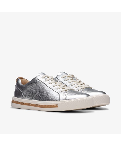 【美品】Clarks シルバー レースアップ スニーカー セール】Un Maui Lace / アンマウイレース（メタリック