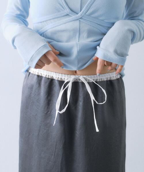 CODE A（コードエー）の「sheer washer layered skirt（スカート・レディース・グレー/オフホワイト・00）」の17枚目の写真