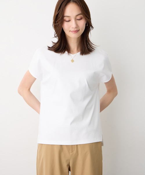 A/C DESIGN BY ALPHA CUBIC(エーシーデザインバイアルファキュービック)の「フレンチVネックTシャツ【スムース加工・UVカット・接触冷感】(Tシャツ/カットソー・レディース・ブラック/ライトグレー/オフホワイト・LL/M/L)」の20枚目の写真
