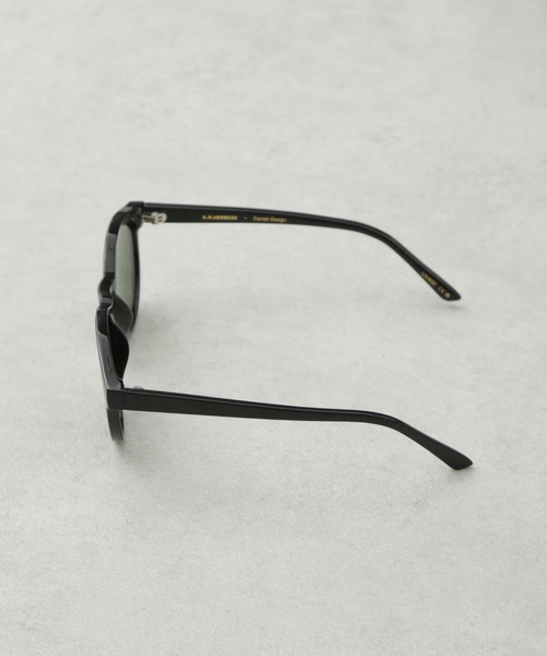A.Kjaerbede(エキアビド)の「A.KJAERBEDE/MARVIN(サングラス・レディース・ブラック/シャンパン/その他1・FREE)」の5枚目の写真