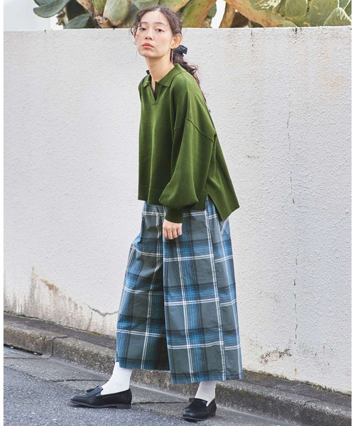 and myera（アンド マイラ）の「ａｎｄ　ｍｙｅｒａ　ワイドシルエットのスキッパーセーター（ニット/セーター・レディース・ネイビー/カーキ・L/M/S/LL）」の12枚目の写真