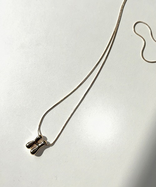 LOUNGEDRESS（ラウンジドレス）の「【GALENA】20thイニシャルネックレス（ネックレス・レディース・ゴールド系その他5/ゴールド系その他2/ゴールド系その他3/ゴールド/ゴールド系その他・FREE）」の5枚目の写真