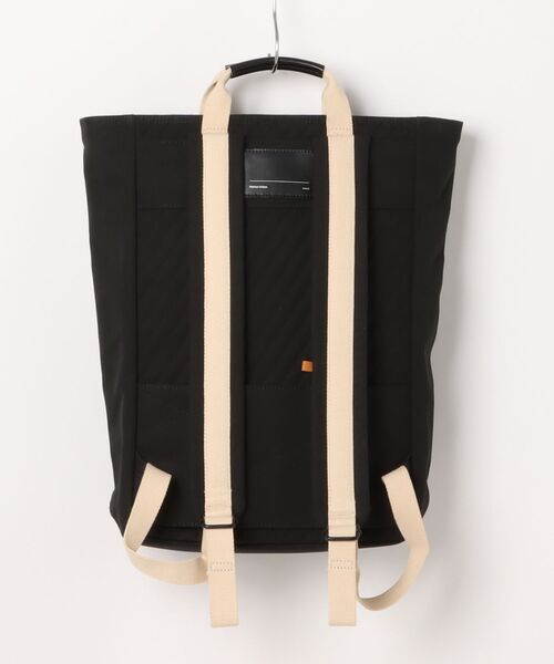 JUGLANS(ユグランス)の「【NATIVE UNION】W.F.A - BACKPACK/ビックシルエットバックパック(バックパック/リュック・メンズ・ブラック/カーキ/イエロー・FREE)」の22枚目の写真