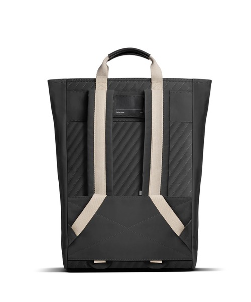 JUGLANS(ユグランス)の「【NATIVE UNION】W.F.A - BACKPACK/ビックシルエットバックパック(バックパック/リュック・メンズ・ブラック/カーキ/イエロー・FREE)」の6枚目の写真