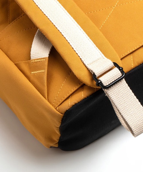 JUGLANS(ユグランス)の「【NATIVE UNION】W.F.A - BACKPACK/ビックシルエットバックパック(バックパック/リュック・メンズ・ブラック/カーキ/イエロー・FREE)」の13枚目の写真