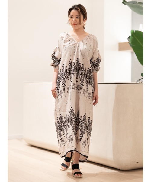 新品タグ付き★BANANA REPUBLICフローラルマキシワンピース BANANA REPUBLIC FACTORY STORE（バナナリパブリック
