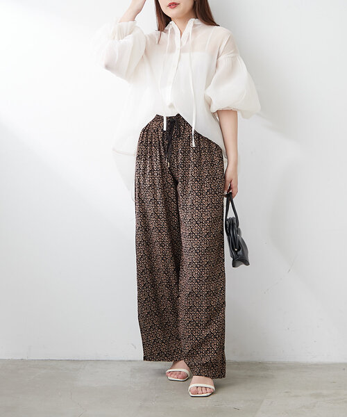 Remind me and forever(リマインドミーアンドフォーエバー)の「【WEB限定】総柄レーヨンイージーパンツ(その他パンツ・レディース・ベージュ/ブラウン/ターコイズブルー/オレンジ/グリーン/グレー・FREE)」の9枚目の写真