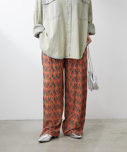 Remind me and forever(リマインドミーアンドフォーエバー)の「【WEB限定】総柄レーヨンイージーパンツ(その他パンツ・レディース・ベージュ/ブラウン/ターコイズブルー/オレンジ/グリーン/グレー・FREE)」の6枚目の写真