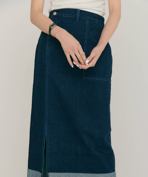 BLUE×PALANG（ブルーパラン）の「SLIT LONG DENIM SKIRT（デニムスカート・レディース・ライトブルー/ダークブルー・MEDIUM/SMALL）」の10枚目の写真