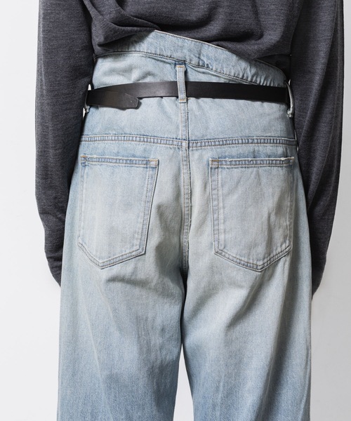 ATTACHMENT（アタッチメント）の「11OZデニム フラップジーンズ / 11OZ DENIM FLAP JEANS（デニムパンツ・メンズ・ライトインディゴブルー/ブラック・2/1/3）」の5枚目の写真
