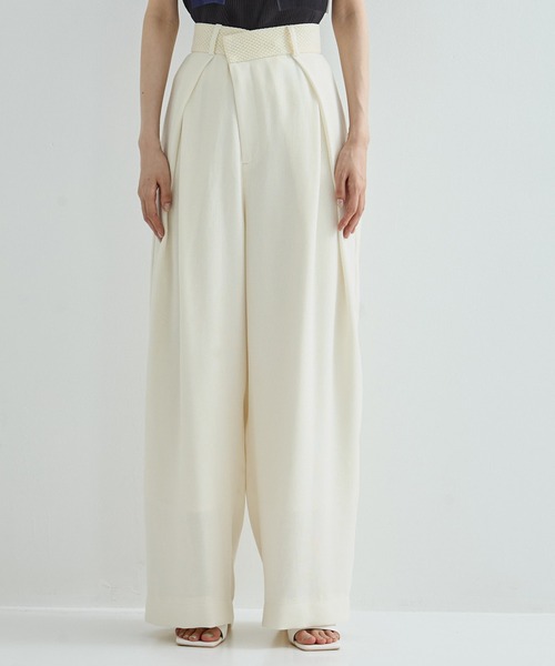 STUDIOUS/ステュディオス】Asymmetric Front Mesh Trousers