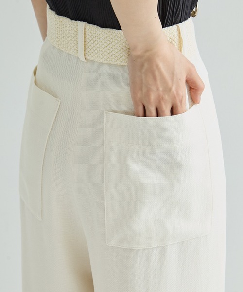 STUDIOUS（ステュディオス）の「【STUDIOUS/ステュディオス】Asymmetric Front Mesh Trousers/アシンメトリックフロントメッシュトラウザーズパンツ（その他パンツ・レディース・アイボリー/ブラック・1/2）」の12枚目の写真