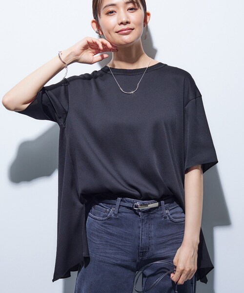 INDIVI（インディヴィ）の「【バックシャン】デザインTブラウス（Tシャツ/カットソー・レディース・ブラック/サックスブルー/ホワイト/ライトグレー・05/13/15 /34/38）」の2枚目の写真