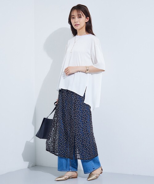 INDIVI（インディヴィ）の「【バックシャン】デザインTブラウス（Tシャツ/カットソー・レディース・ブラック/サックスブルー/ホワイト/ライトグレー・05/13/15 /34/38）」の17枚目の写真