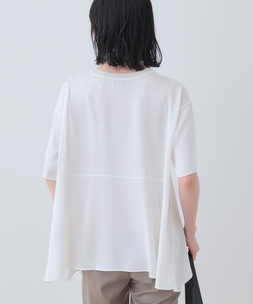 INDIVI（インディヴィ）の「【バックシャン】デザインTブラウス（Tシャツ/カットソー・レディース・ブラック/サックスブルー/ホワイト/ライトグレー・05/13/15 /34/38）」の19枚目の写真