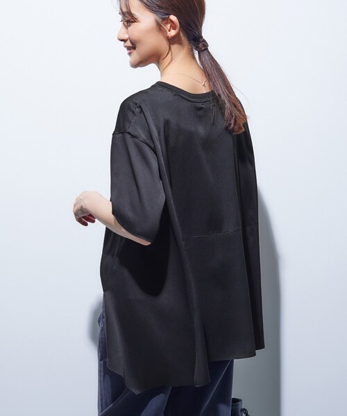 INDIVI（インディヴィ）の「【バックシャン】デザインTブラウス（Tシャツ/カットソー・レディース・ブラック/サックスブルー/ホワイト/ライトグレー・05/13/15 /34/38）」の20枚目の写真