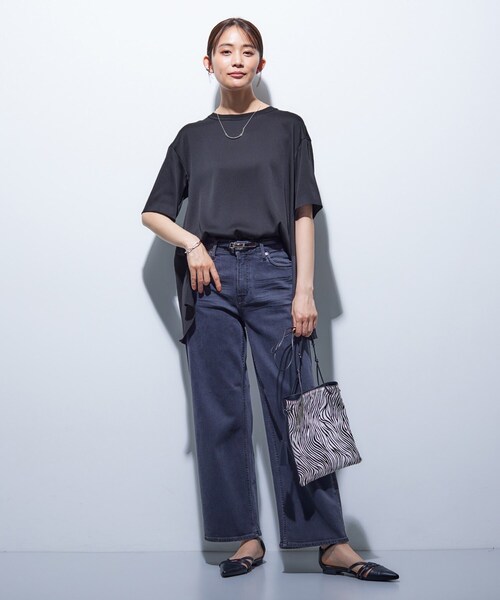 INDIVI（インディヴィ）の「【バックシャン】デザインTブラウス（Tシャツ/カットソー・レディース・ブラック/サックスブルー/ホワイト/ライトグレー・05/13/15 /34/38）」の19枚目の写真