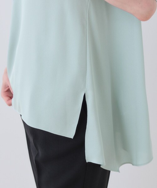 INDIVI（インディヴィ）の「【バックシャン】デザインTブラウス（Tシャツ/カットソー・レディース・ブラック/サックスブルー/ホワイト/ライトグレー・05/13/15 /34/38）」の5枚目の写真