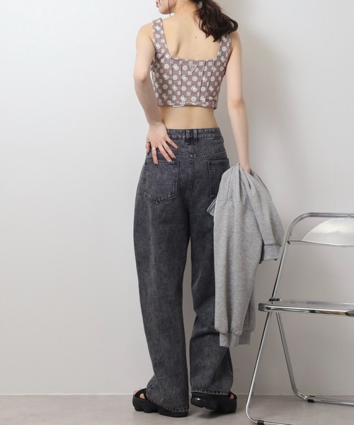 Guess(ゲス)の「GUESS NEW AGGIE ACTIVE BRA タンクトップ(タンクトップ・レディース・ベージュ・S/M)」の11枚目の写真