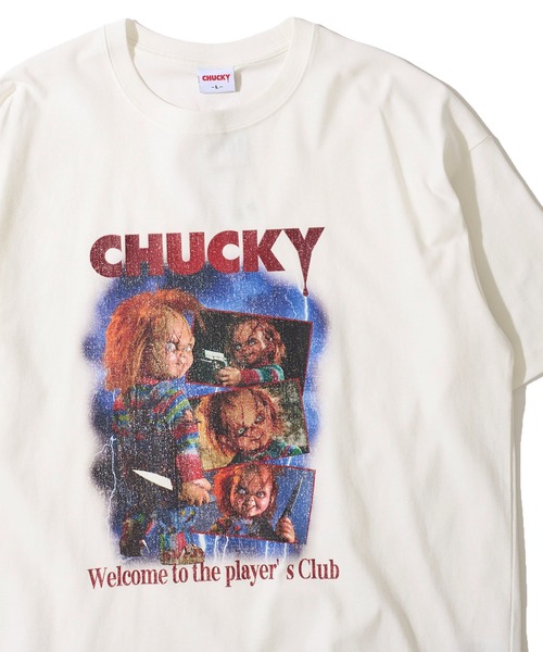 ADPOSION（アドポーション）の「【CHUCKY / チャッキー】POSTER DESIGN PRINT TEE / ポスター風デザインプリントTシャツ（Tシャツ/カットソー・レディース・ホワイト/ブラック・X-LARGE/LARGE/MEDIUM）」の2枚目の写真