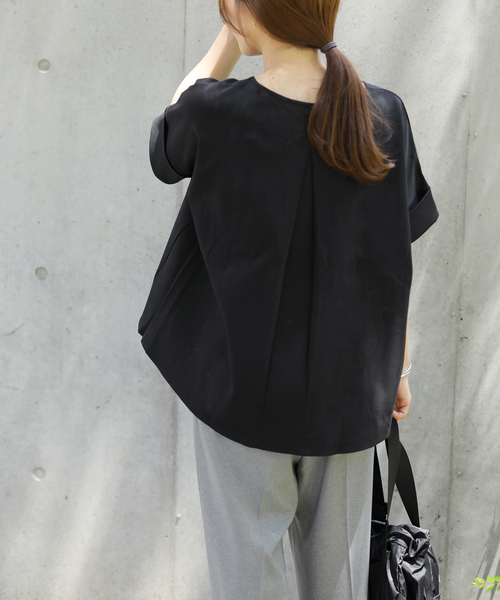 JOURNAL STANDARD relume(ジャーナルスタンダード レリューム)の「《追加2》ADDICTポンチクルーネックタックプルオーバー(Tシャツ/カットソー・レディース・ベージュ/ホワイト/ブラック/ネイビー・FREE)」の9枚目の写真