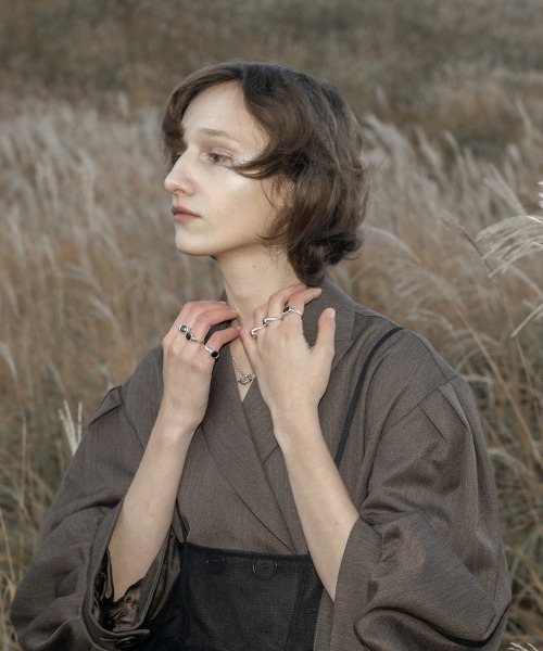 Fauvirame（フォーヴィレイム）の「Pokeweed Necklace（ネックレス・レディース・シルバー・MEDIUM/LARGE）」の20枚目の写真