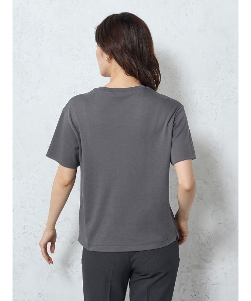 Perfect Suit FActory（パーフェクトスーツファクトリー）の「2枚袖Tシャツ　オフホワイト/ブラック/グレー（Tシャツ/カットソー・レディース・ブラック/オフホワイト/チャコールグレー・L/M）」の5枚目の写真