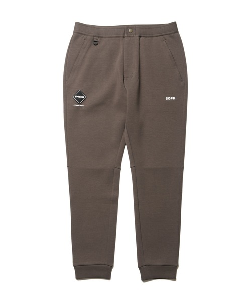 F.C.Real Bristol(エフシーレアルブリストル)の「TECH SWEAT JOGGER PANTS(スウェットパンツ・メンズ・ブラック/グレー/モカ・SMALL/MEDIUM/LARGE/X-LARGE/XX-LARGE)」の1枚目の写真