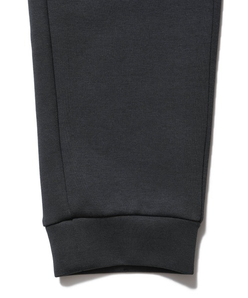 F.C.Real Bristol(エフシーレアルブリストル)の「TECH SWEAT JOGGER PANTS(スウェットパンツ・メンズ・ブラック/グレー/モカ・SMALL/MEDIUM/LARGE/X-LARGE/XX-LARGE)」の16枚目の写真