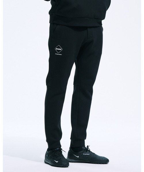 F.C.Real Bristol(エフシーレアルブリストル)の「TECH SWEAT JOGGER PANTS(スウェットパンツ・メンズ・ブラック/グレー/モカ・SMALL/MEDIUM/LARGE/X-LARGE/XX-LARGE)」の12枚目の写真