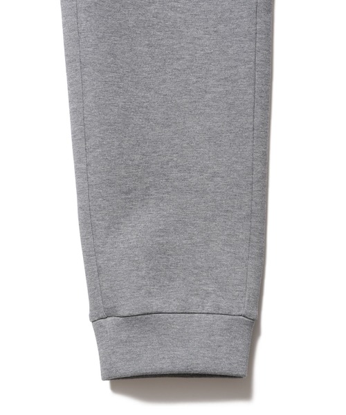F.C.Real Bristol(エフシーレアルブリストル)の「TECH SWEAT JOGGER PANTS(スウェットパンツ・メンズ・ブラック/グレー/モカ・SMALL/MEDIUM/LARGE/X-LARGE/XX-LARGE)」の8枚目の写真