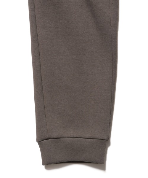 F.C.Real Bristol(エフシーレアルブリストル)の「TECH SWEAT JOGGER PANTS(スウェットパンツ・メンズ・ブラック/グレー/モカ・SMALL/MEDIUM/LARGE/X-LARGE/XX-LARGE)」の11枚目の写真