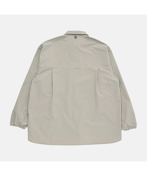 NEW BALANCE(ニューバランス)の「New Balance Oversized Long Sleeve Shirts(ニューバランス オーバーサイズ ロングスリーブ シャツ)(シャツ/ブラウス・メンズ・ブラック系/グリーン系・MEDIUM/LARGE/X-LARGE)」の11枚目の写真