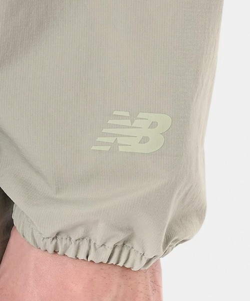 NEW BALANCE(ニューバランス)の「New Balance Oversized Long Sleeve Shirts(ニューバランス オーバーサイズ ロングスリーブ シャツ)(シャツ/ブラウス・メンズ・ブラック系/グリーン系・MEDIUM/LARGE/X-LARGE)」の13枚目の写真