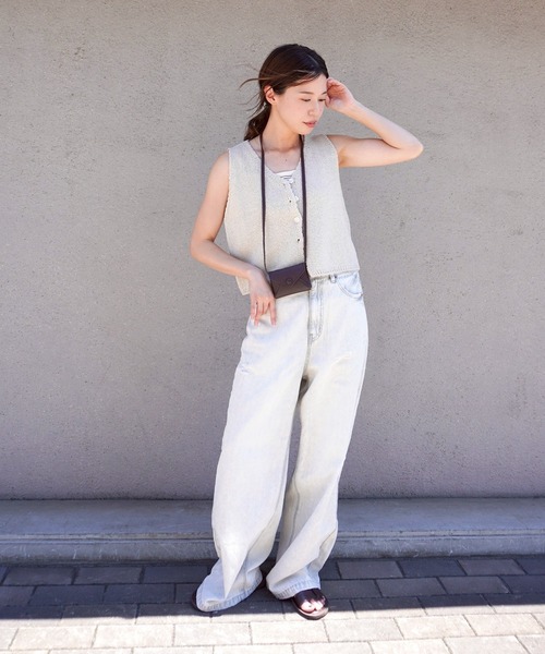 gossara（ゴサラ）の「Vネックニットベスト（ベスト・レディース・ベージュ/ブラック/グレイッシュベージュ・FREE）」の22枚目の写真