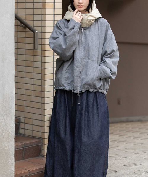 Munich（ミューニック）の「【軽量】【保温性】【吸水・速乾性】梳毛調合繊×ツイル×octaフーデットブルゾン（ブルゾン・レディース・ネイビー/チャコールグレー/グレー・S）」の17枚目の写真