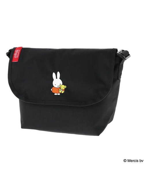 Manhattan Portage(マンハッタンポーテージ)の「Manhattan Portage/マンハッタンポーテージ ショルダーバック "Miffy70周年ロゴ" NYLON MESSENGER SM MIFFY MP1605JRBPMF70(ショルダーバッグ・メンズ・ブラック×ホワイト・FREE)」の4枚目の写真
