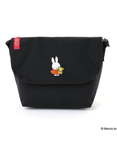 Manhattan Portage(マンハッタンポーテージ)の「Manhattan Portage/マンハッタンポーテージ ショルダーバック "Miffy70周年ロゴ" NYLON MESSENGER SM MIFFY MP1605JRBPMF70(ショルダーバッグ・メンズ・ブラック×ホワイト・FREE)」の3枚目の写真