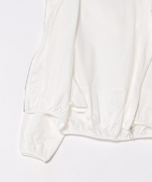 TITE IN THE STORE(ティテ インザ ストア)の「長袖バルーンスリーブパーカー(パーカー・レディース・ホワイト・38)」の3枚目の写真